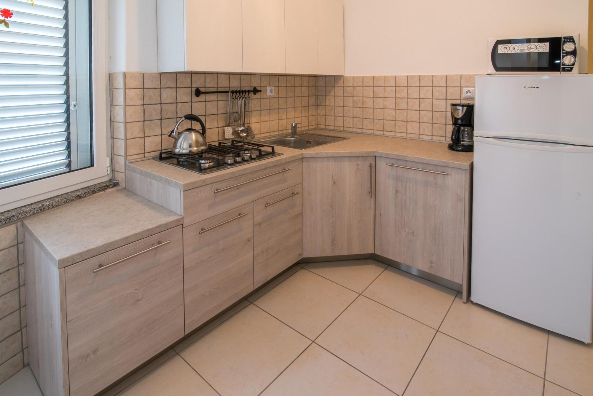 Apartments Danica เวอร์บนิค ภายนอก รูปภาพ